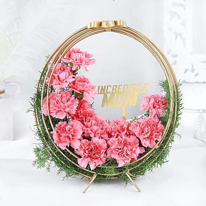 Carnation Cascade in Gold For Mom