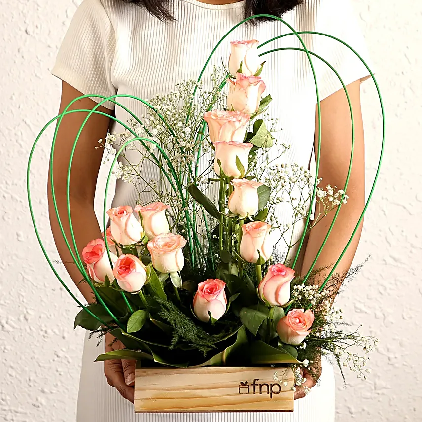 Charming Love Roses Arrangement