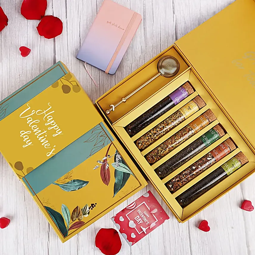 Chayam Personalised Tea Treasure Gift Box