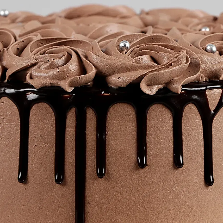 Choco Rose Delight Designer Cake Half Kg
