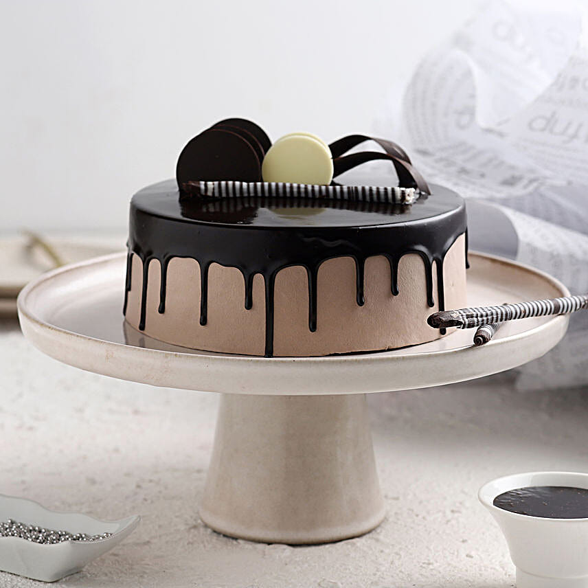 New Year Special Cakes 1.5 kg Eggless