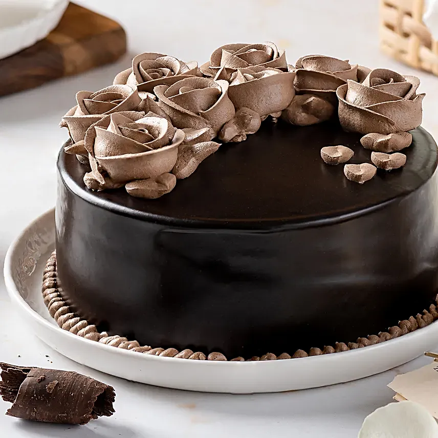 Chocolate Rose Designer Cake Half Kg