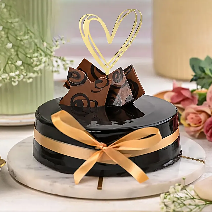 Chocolate Truffle Cake With Heart Shaped Topper 500Gm