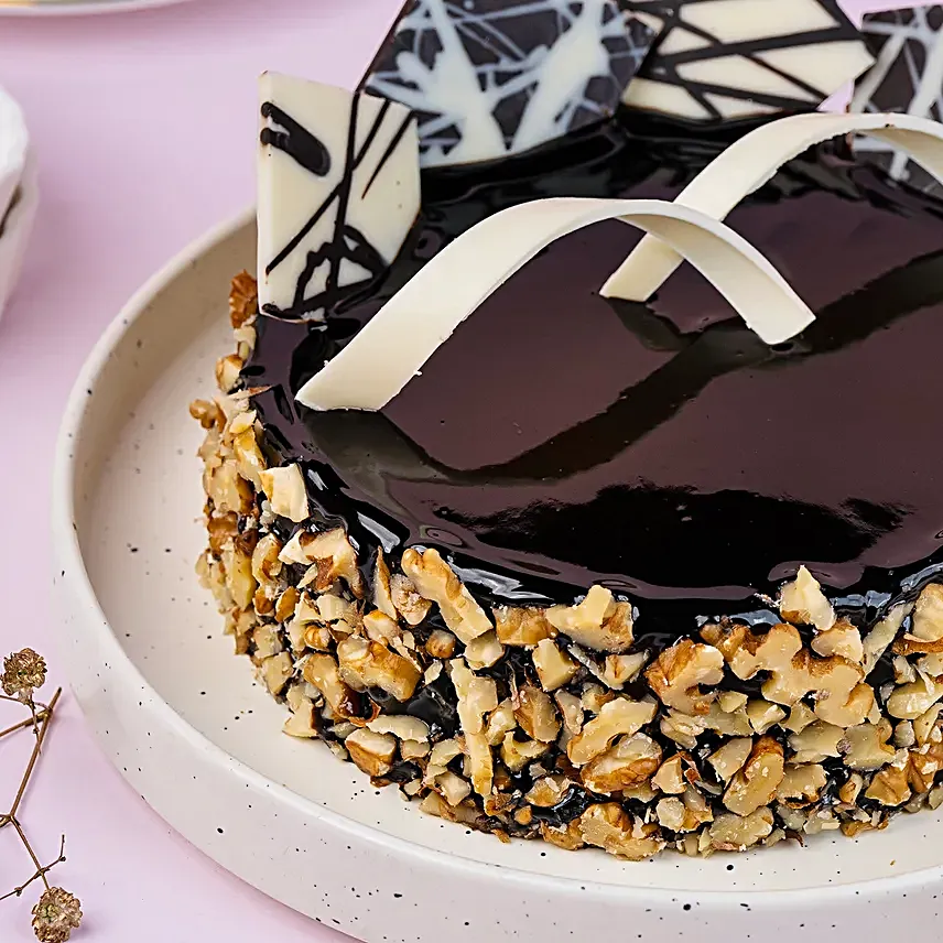 Chocolate Walnut Truffle 1kg Eggless