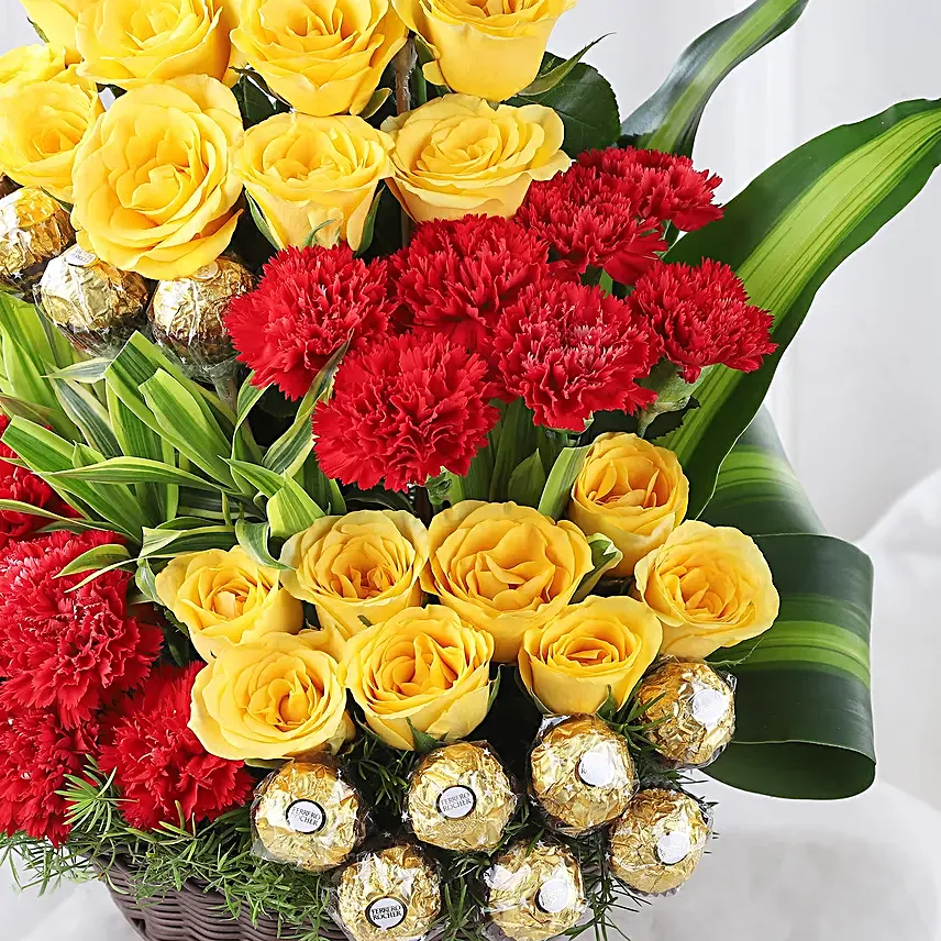 Special Chocolate Gift with Roses