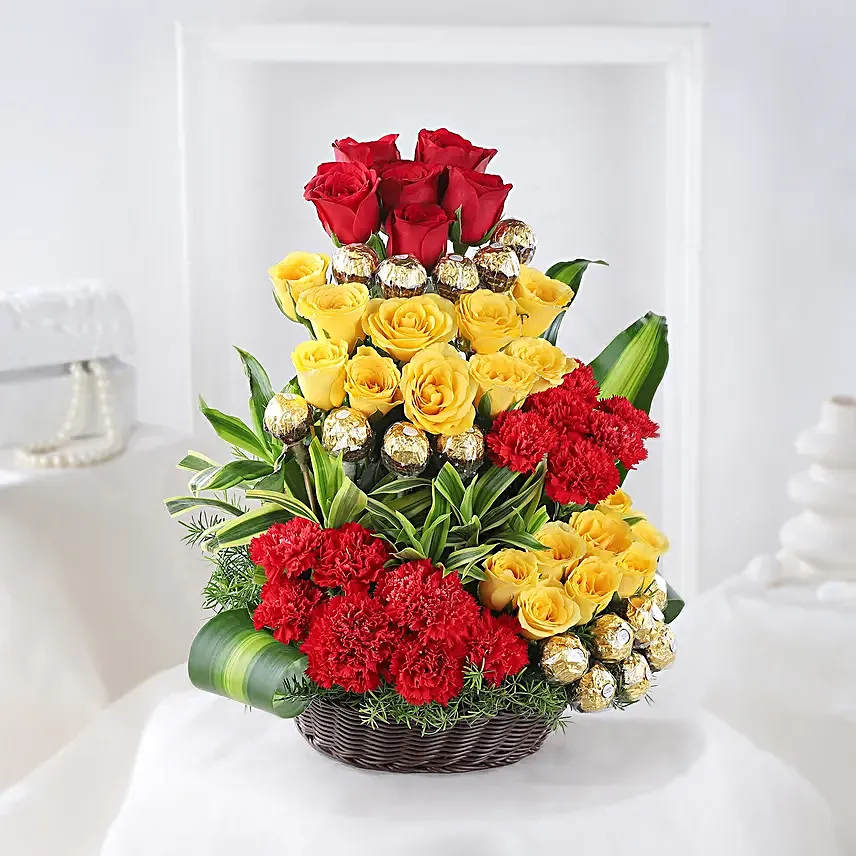 Special Chocolate Gift with Roses