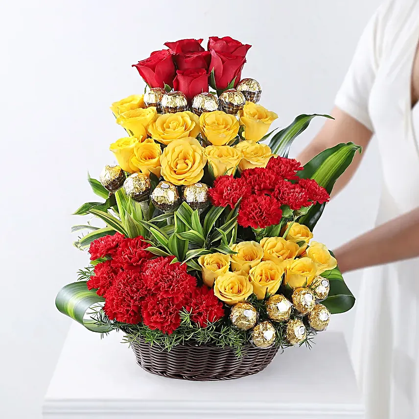 Special Chocolate Gift with Roses