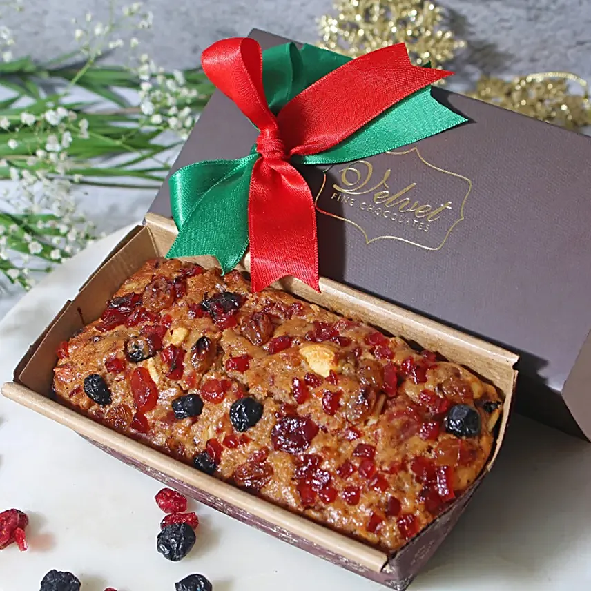 Christmas Fruit & Nut Dry Cake