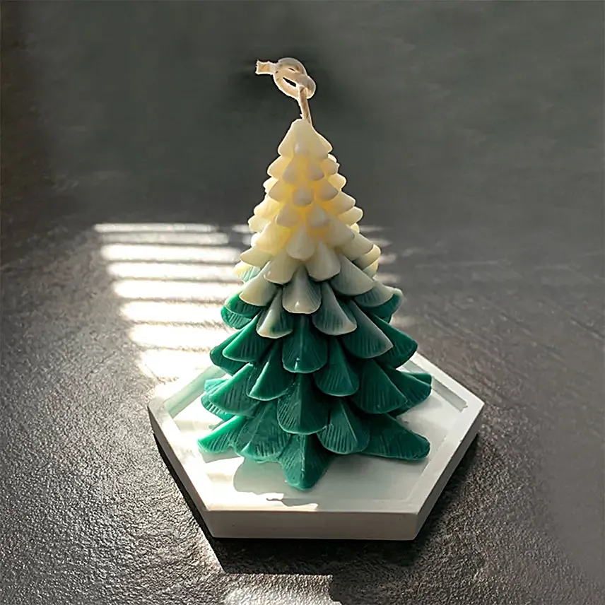 Christmas Glow Tree Scented Candle Green