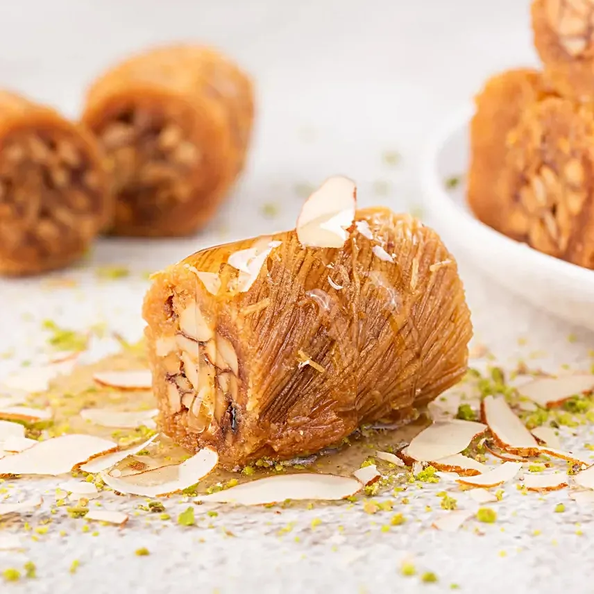 Classic Baklavas N Kunafas Gift Box