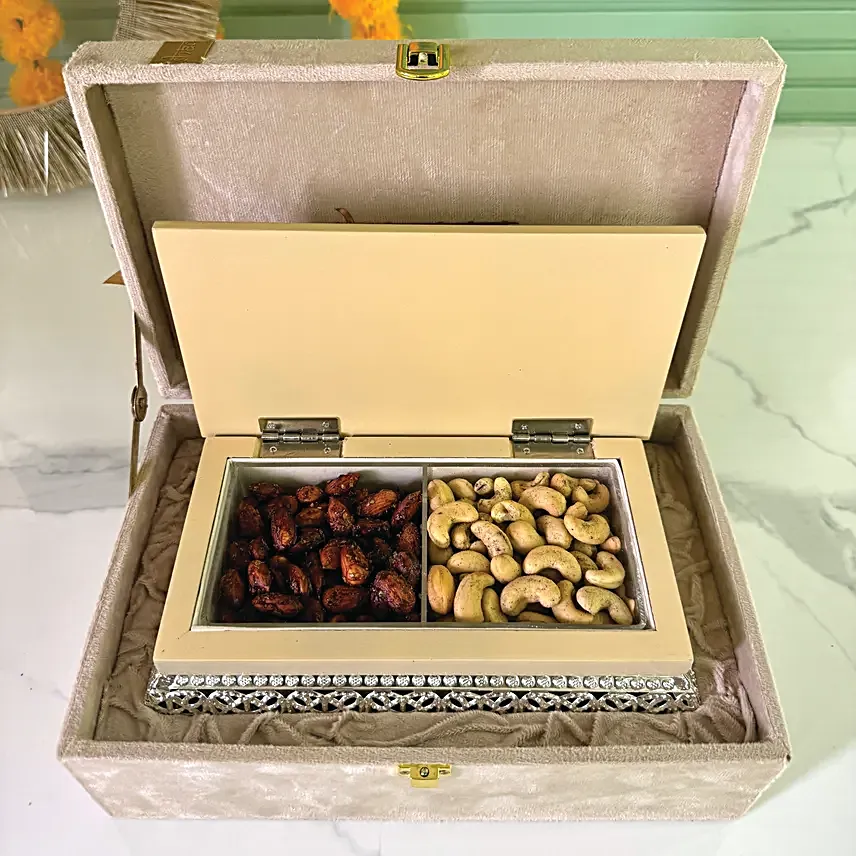 Classic Dry Fruit Haven