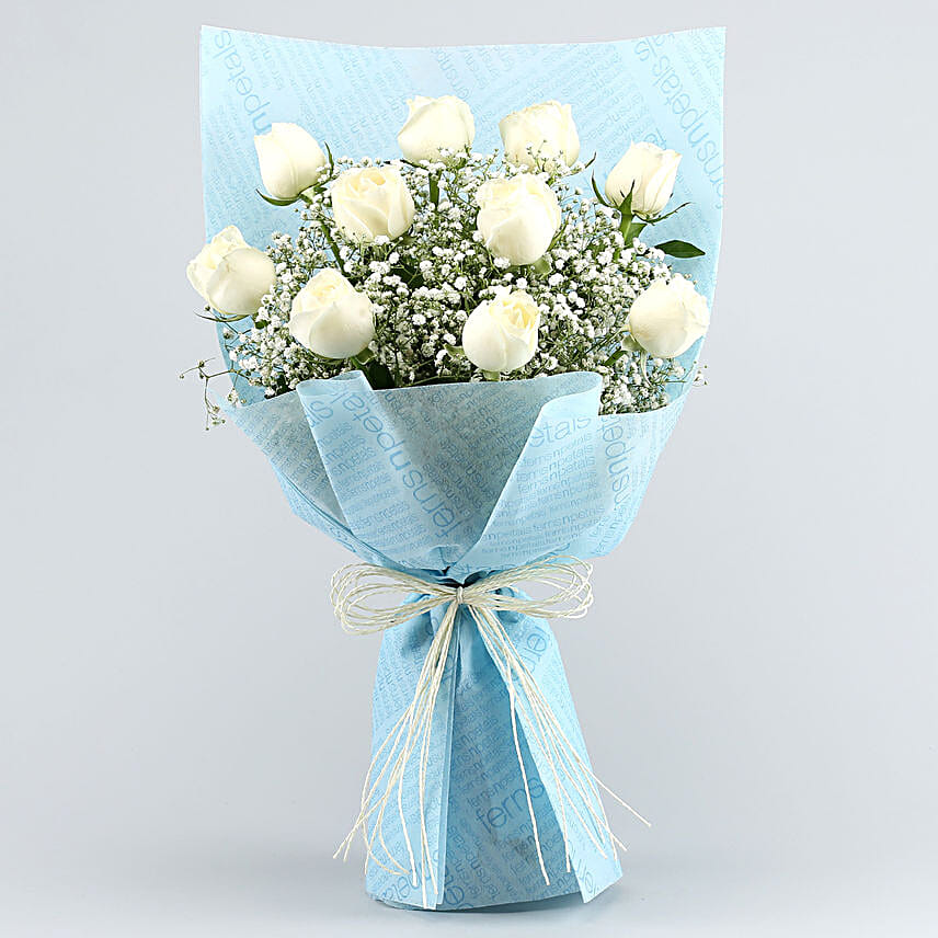Coastal Inspired Roses Bouquet Pineapple Cake