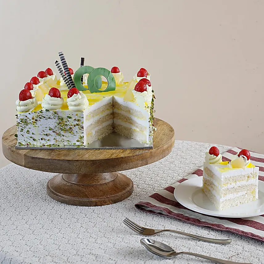 Delicious Cherry Cake Online