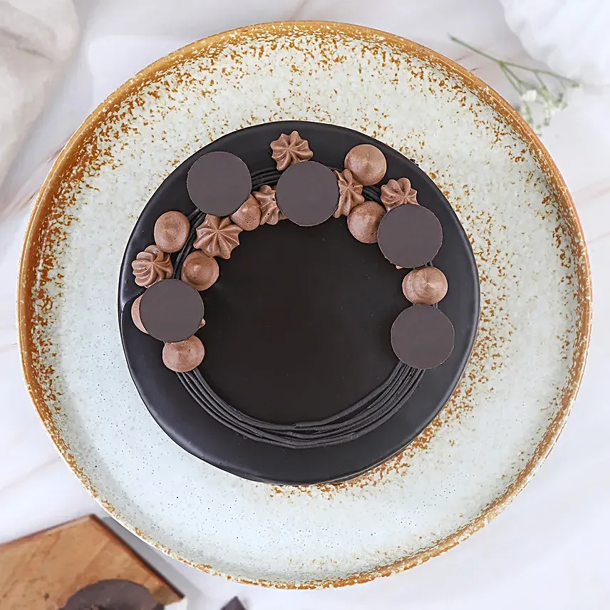 Creamy Chocolate Dream Cake Half Kg