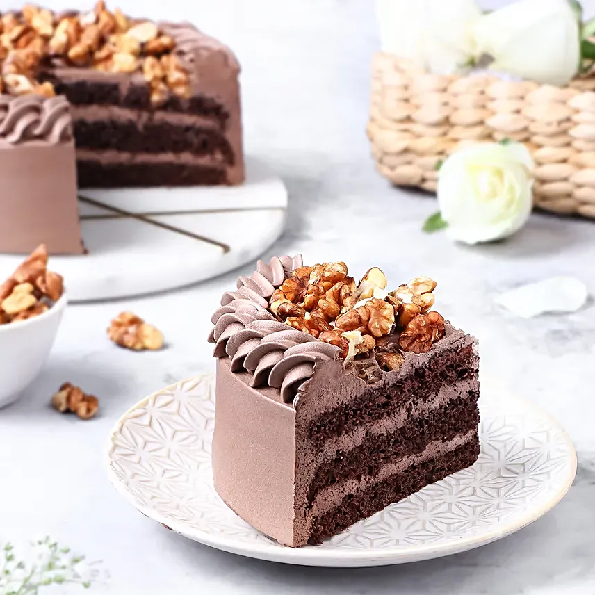 Crunchy Walnut Chocolate Cake Half Kg