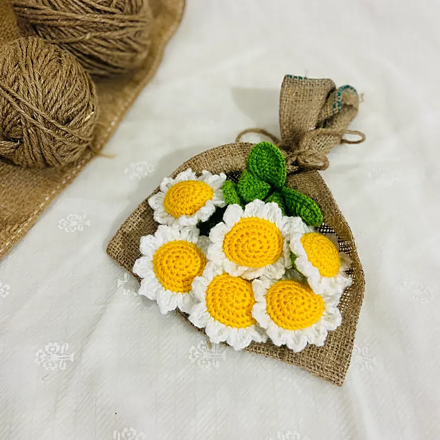 Daisy Crochet Bouquet