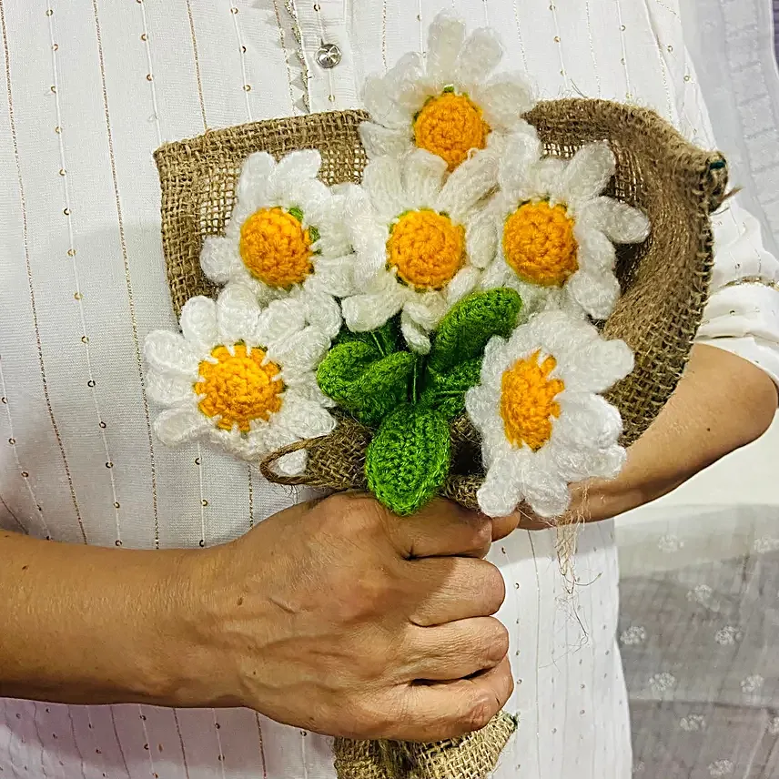 Daisy Dreams Crochet Bouquet