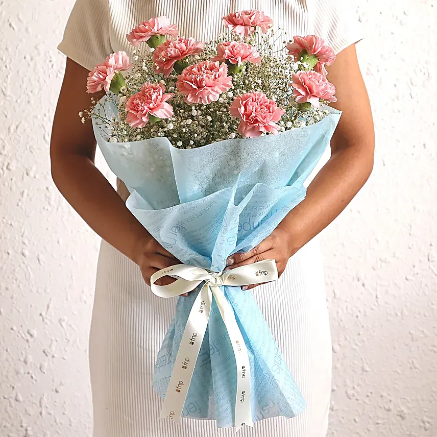 Dazzle With Simplicity Carnations Bouquet