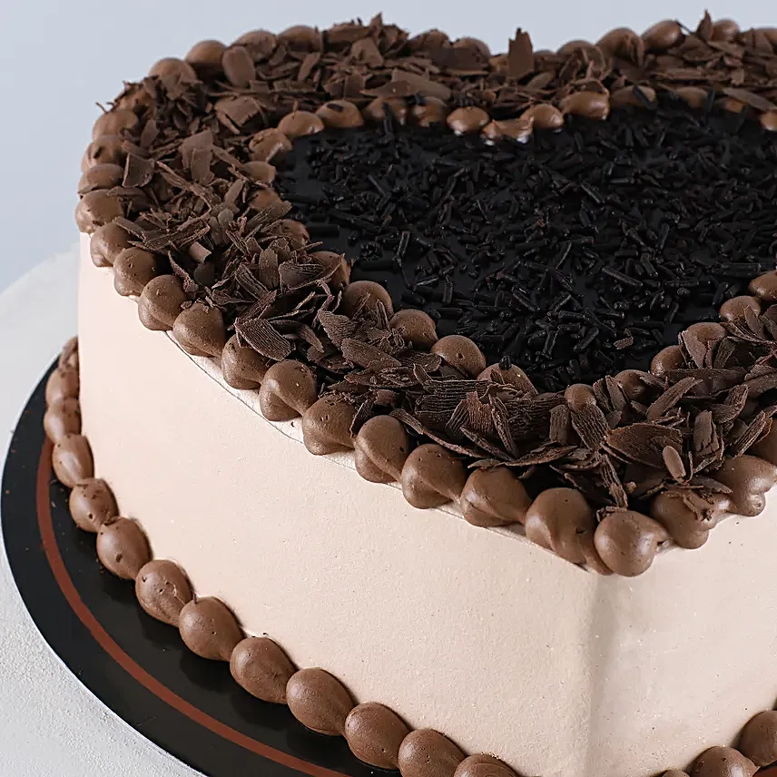 Delicious Heart Shaped Chocolate Cake Half Kg