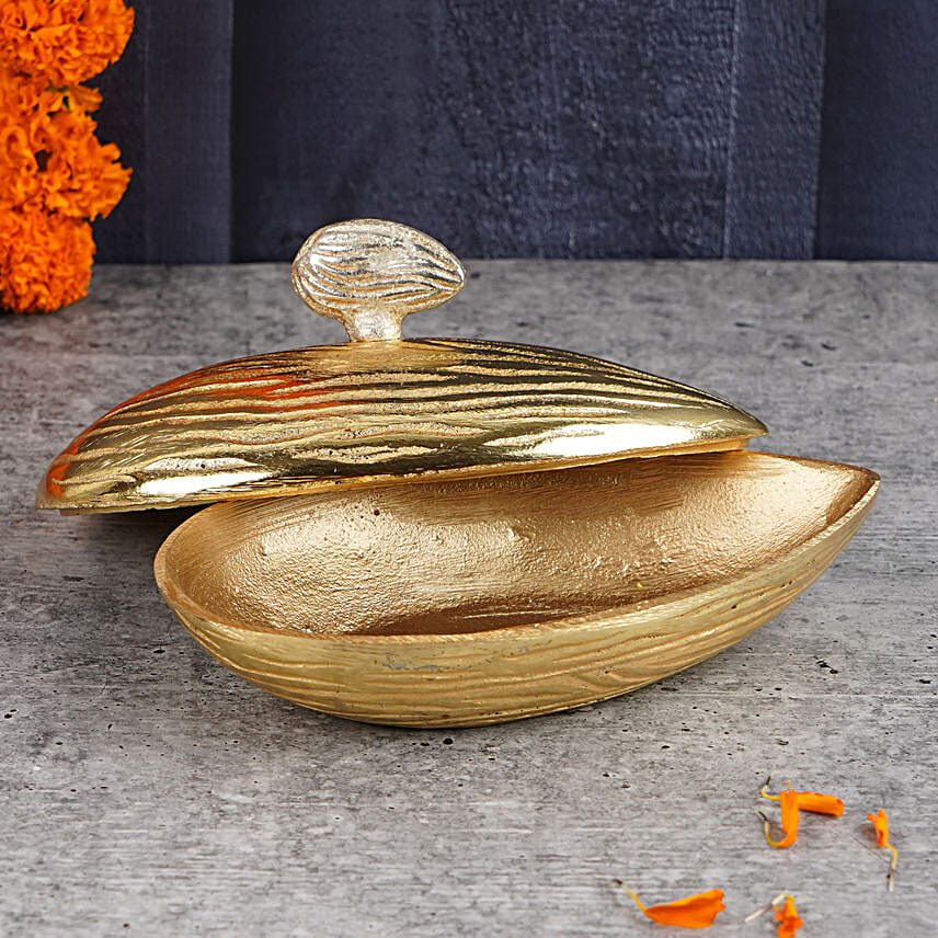 Divya Bandhan Meenakari Rakhi N Almonds Royal Box