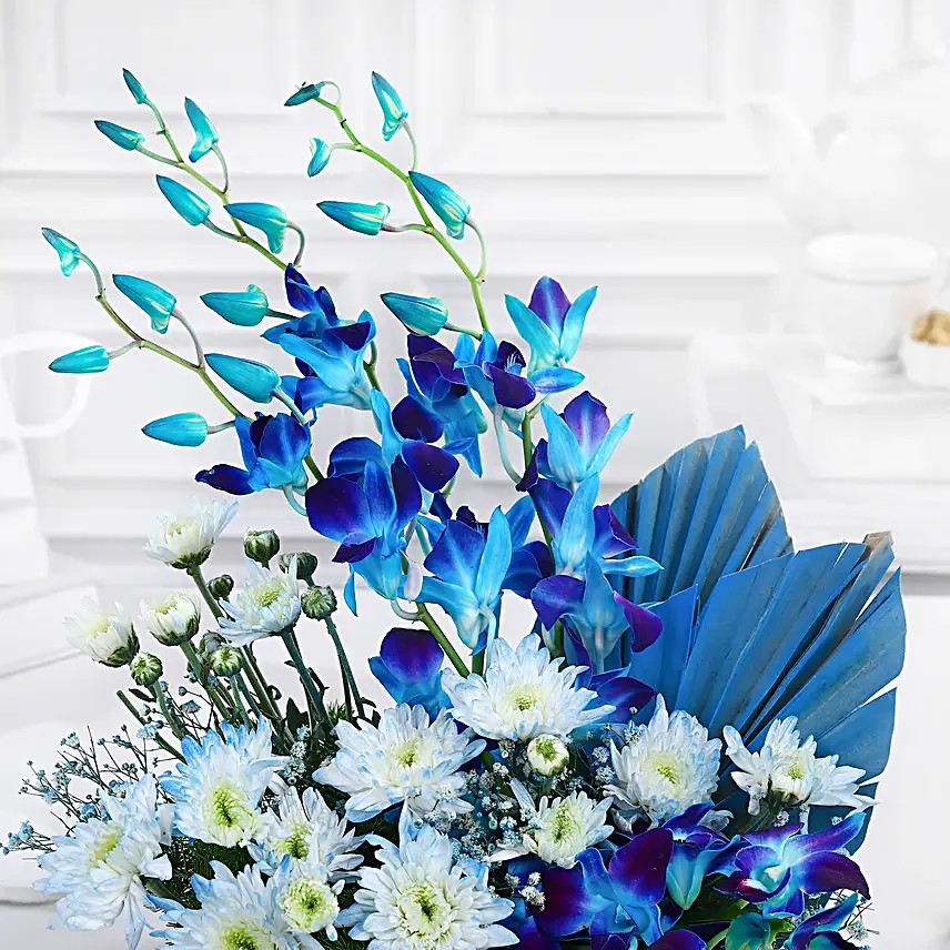 Dreamy Desire Orchids N Daisies Arrangement