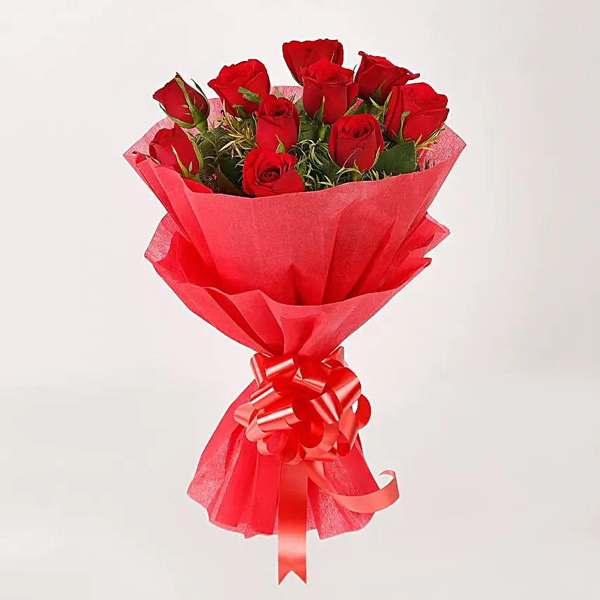Eggless Chocolate Truffle Cake & Red Roses Bouquet