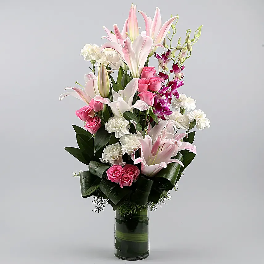 Elegant Mixed Flowers and Chocolate Cake