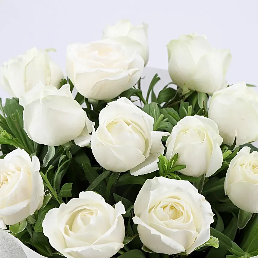 Bunch of White Roses Online