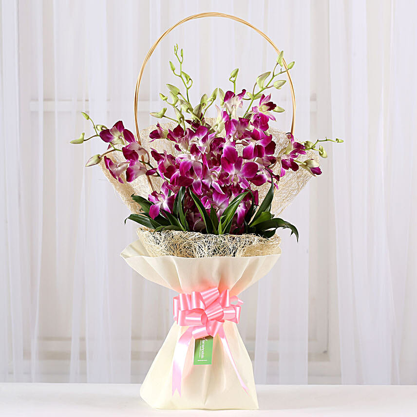 Simply Sweet - Bunch of 6 Blue or Purple Orchids in a jute packing flowers