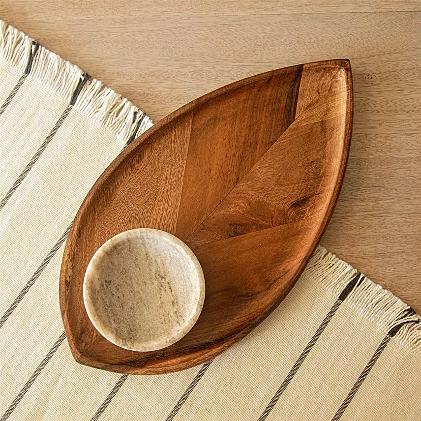 Ellementry Umber Leaf Chip N Dip Platter