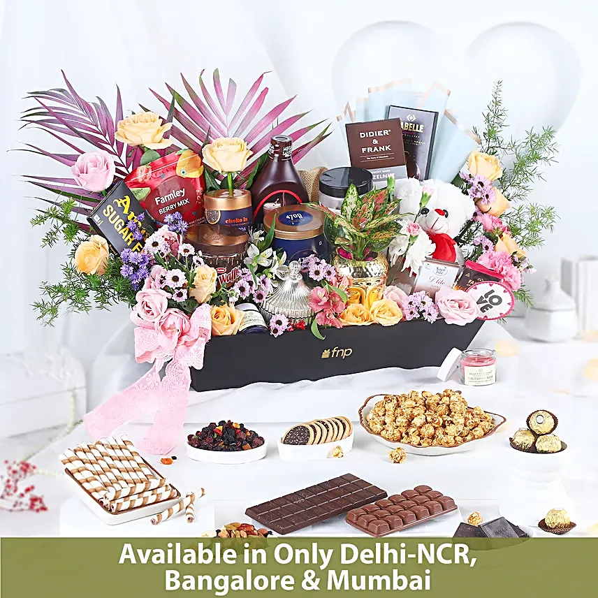 Enchanting Love Special Gift Tray