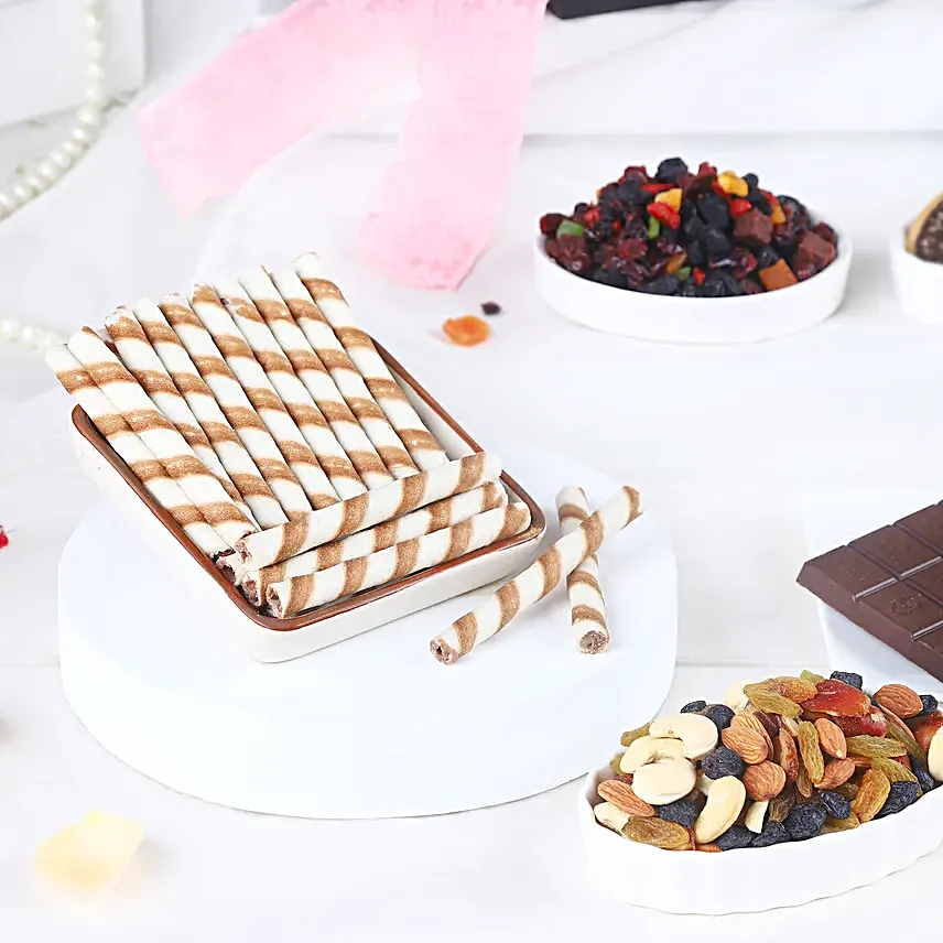 Enchanting Love Special Gift Tray