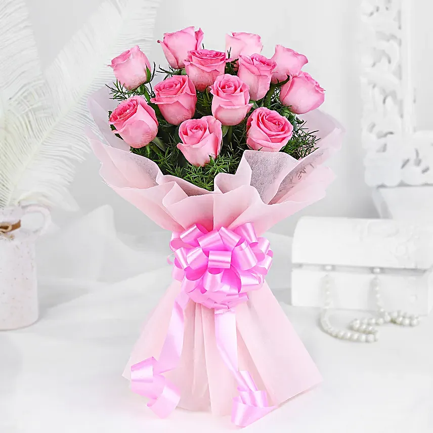 12 Endearing Pink Roses