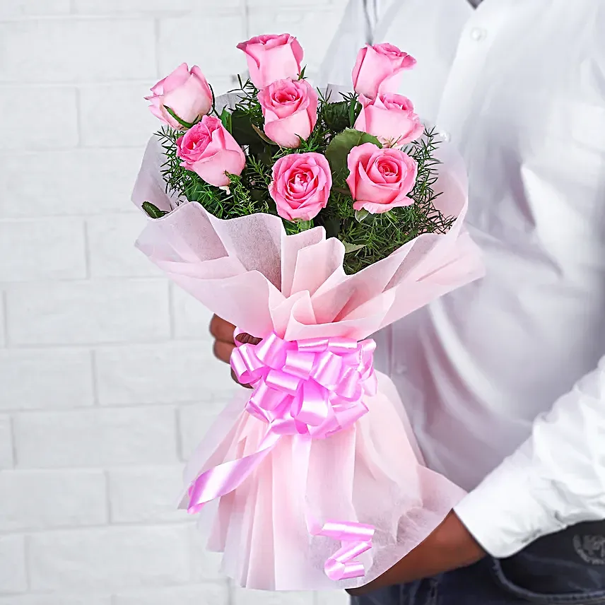 Endearing Pink Roses Bouquet