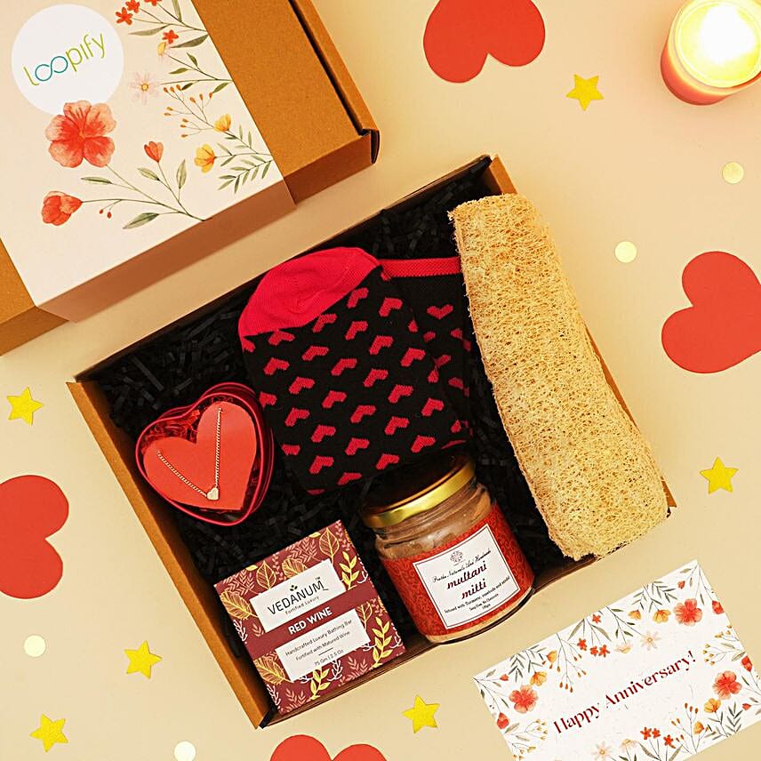 Environment Friendly Anniversary Love Bundle