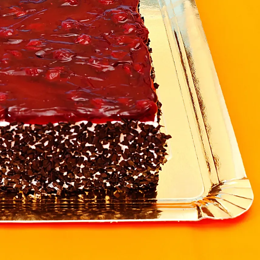 Sqaure Design Blueberry Cake