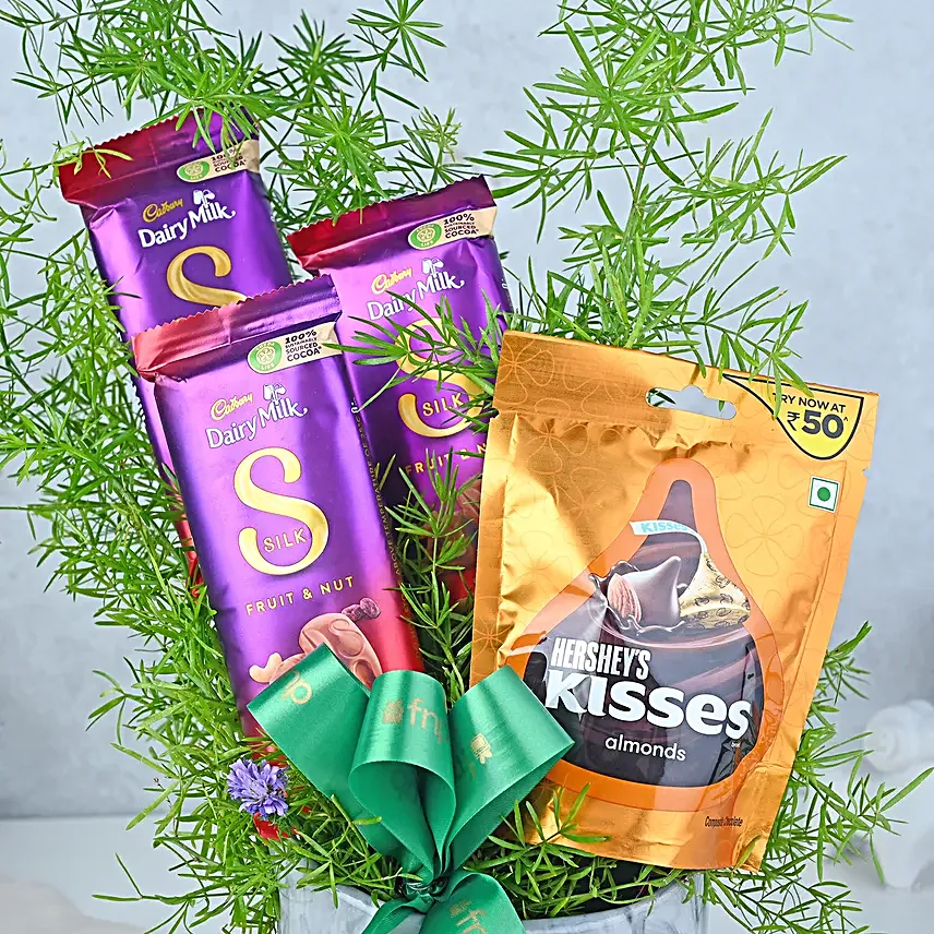 Festive Sweets N Greens Gift Basket