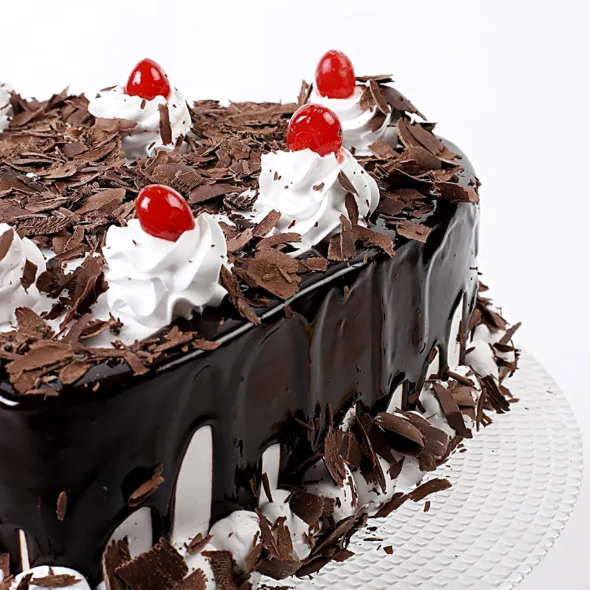 Sweet heart shape cake online