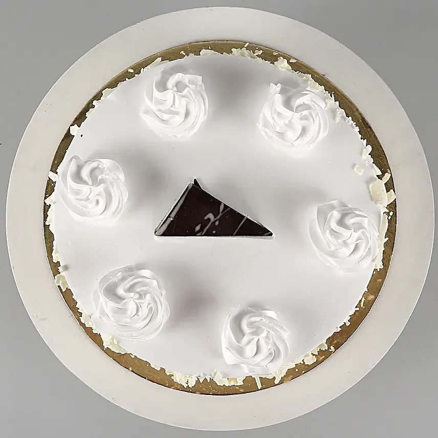 Flavourful White Forest Cake Half Kg