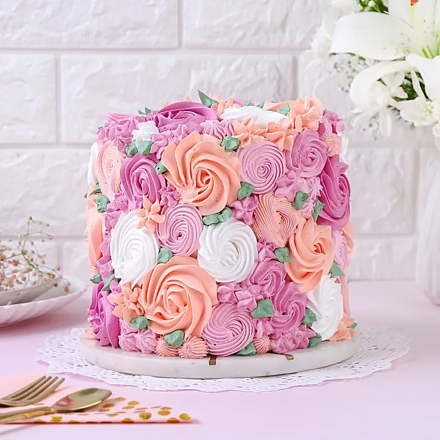 Floral Fantasy Chocolate Cake 1.5 Kg