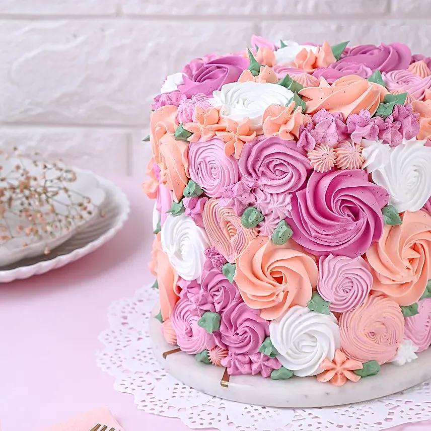Floral Fantasy Chocolate Cake 1.5 Kg