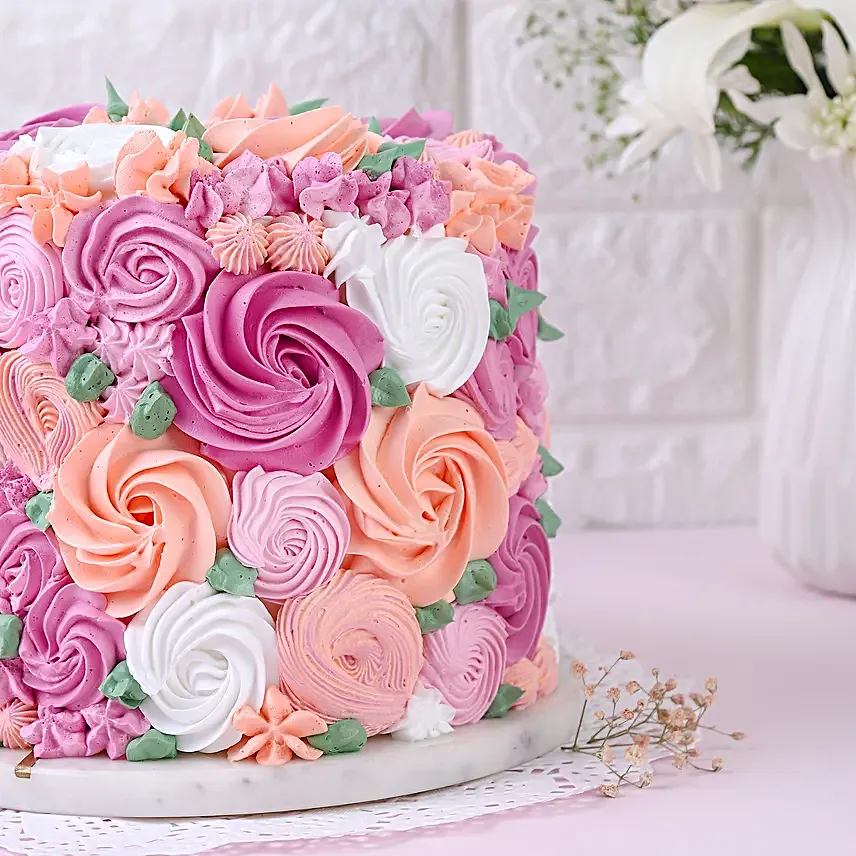 Floral Fantasy Chocolate Cake 1.5 Kg