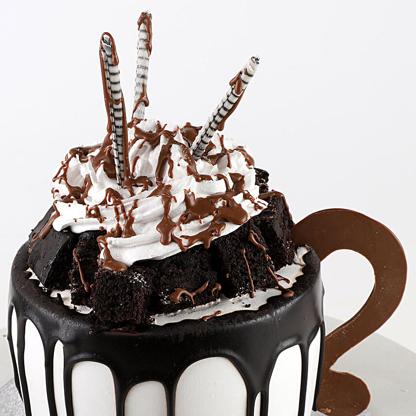 Designer cakes for fathers day