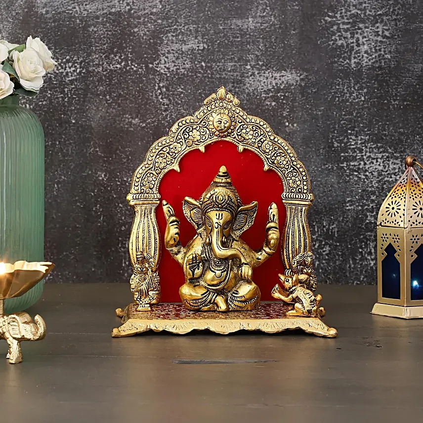 Ganeshas Grace Idol