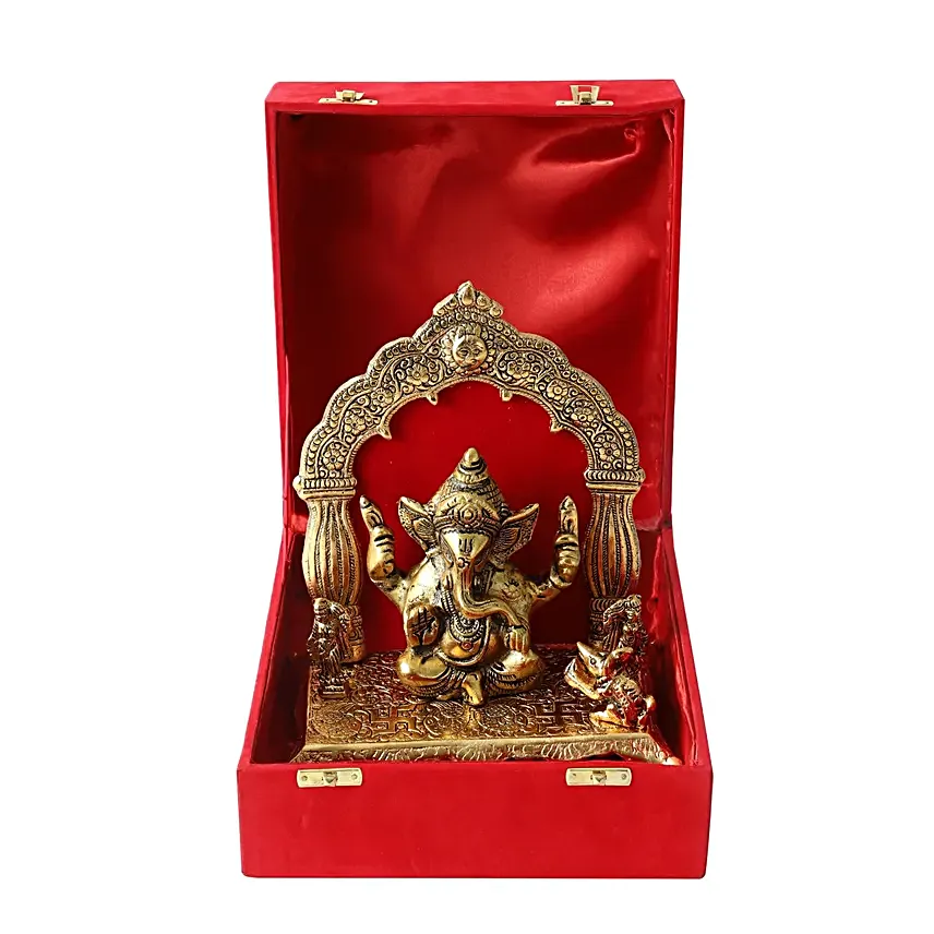 Ganeshas Grace Idol