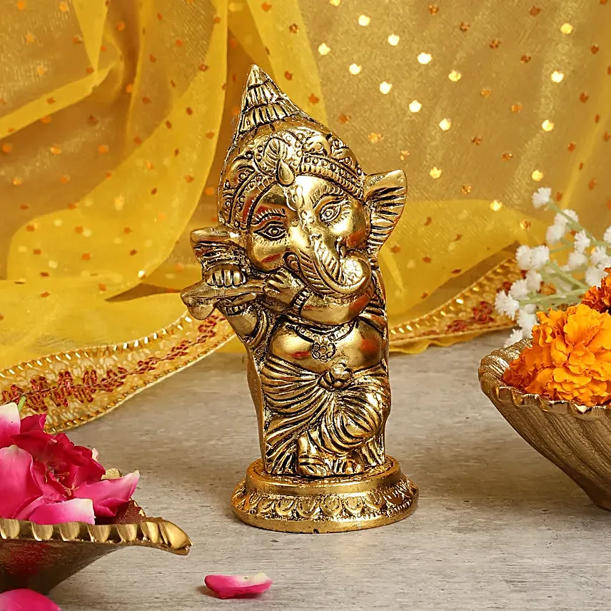 Ganeshas Grace Showpiece