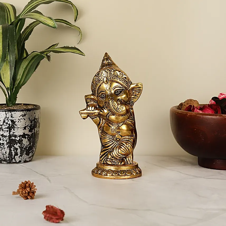 Ganeshas Grace Showpiece