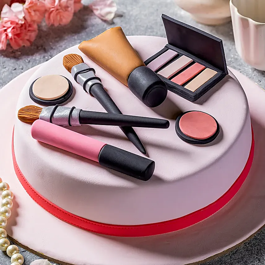 Glamour Muse Chocolate Cake
