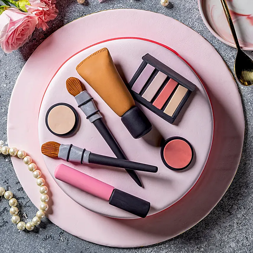 Glamour Muse Chocolate Cake