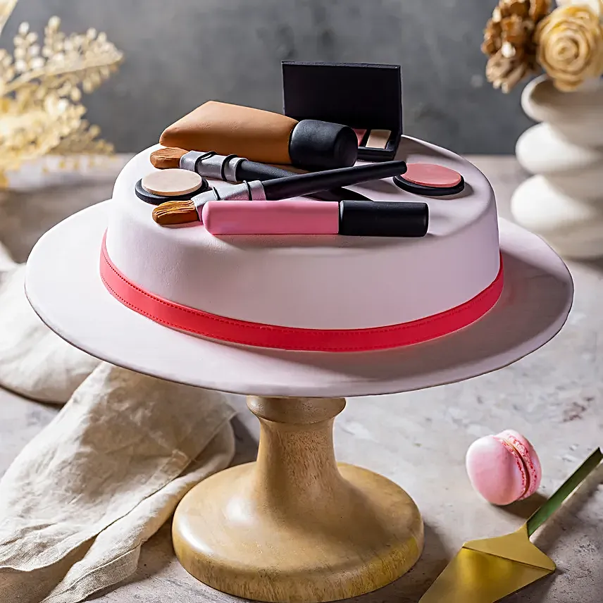 Glamour Muse Chocolate Cake